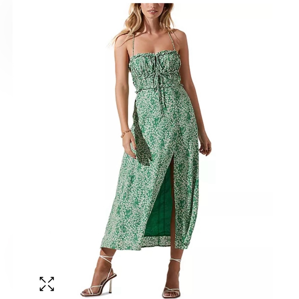 Astr Green Floral Midi Dress